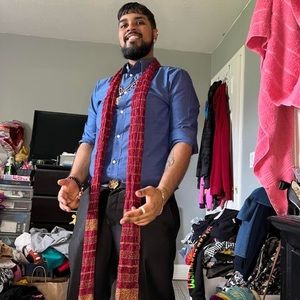 Meet your Posher, Ravi